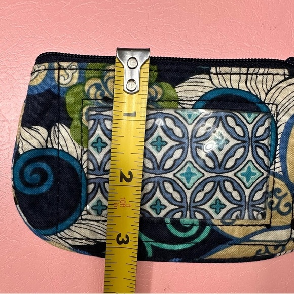 Vera Bradley ID Card Holder Zip Coin Purse Wallet Floral Blue & White-small - Picture 6 of 7